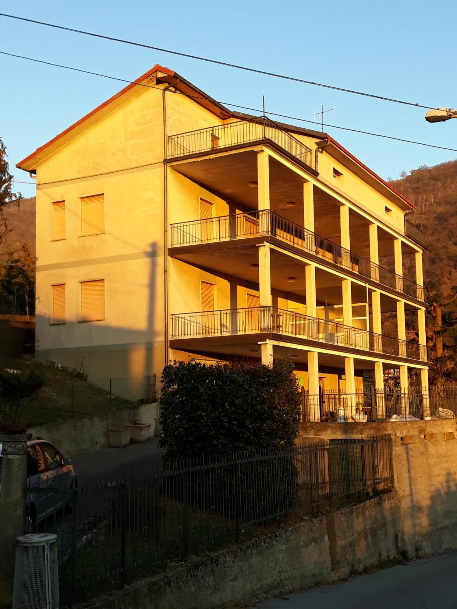 Roby'S House Casa Vacanze - Affiliato Best-Incoming Viadanica Exterior photo